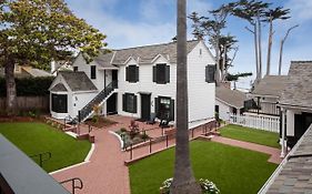 Carmel Beach Hotel